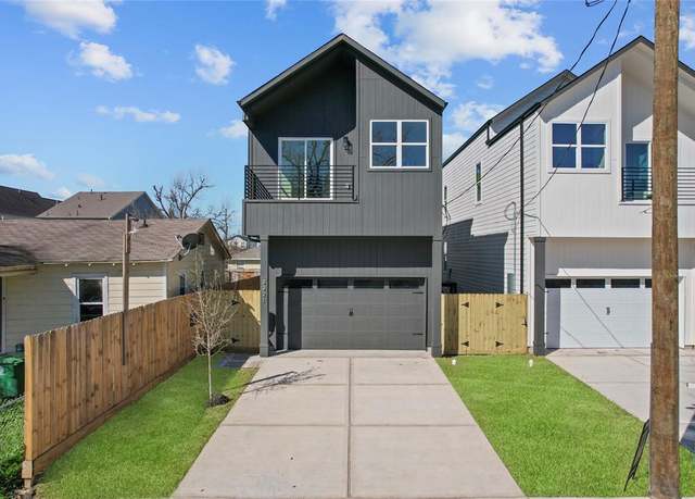 Property at 3321 Rogers St, Houston, TX 77022, 3 beds, 2.5 baths