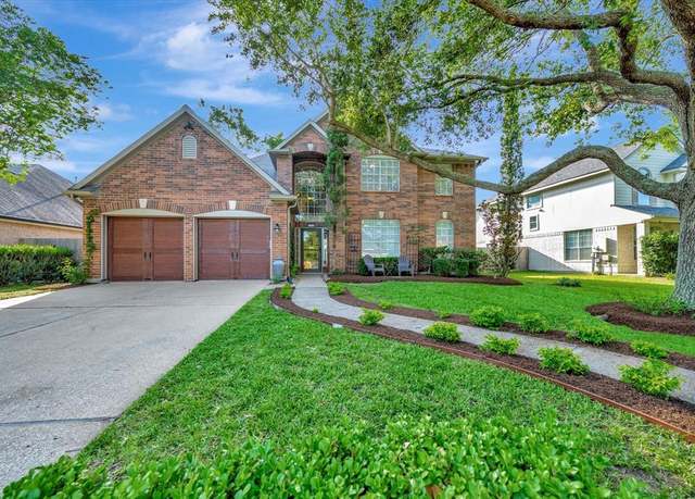 Property at 5116 Orange Blossom Ct, League City, TX 77573, 4 beds, 2.5 baths