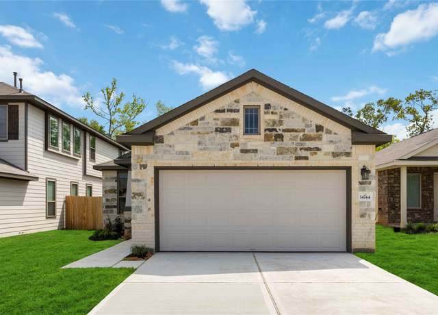Property at 14744 S Ascot Bend Cir, Conroe, TX 77306, 4 beds, 2 baths