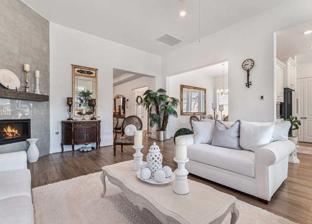 Property at 1059 Lakemont Bend Ln, Pinehurst, TX 77362, 4 beds, 3.5 baths