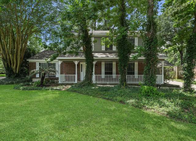 Property at 4003 Oak Gardens Dr, Houston, TX 77339, 4 beds, 2.5 baths