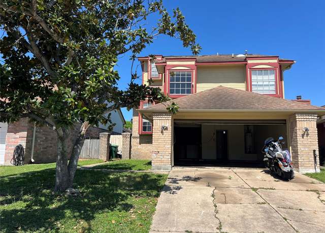 Property at 12426 N Rachlin Cir, Houston, TX 77071, 3 beds, 2.5 baths