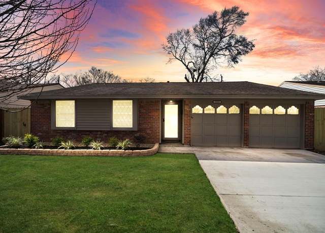 Property at 2222 Blueberry Ln, Pasadena, TX 77502, 3 beds, 2 baths