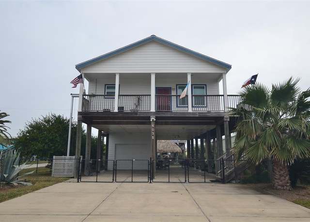 Property at 4031 Hardin Dr, Galveston, TX 77554, 3 beds, 2 baths