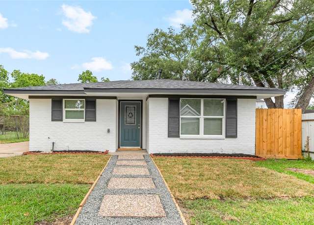 Property at 5115 Clay St, Houston, TX 77023, 3 beds, 2 baths