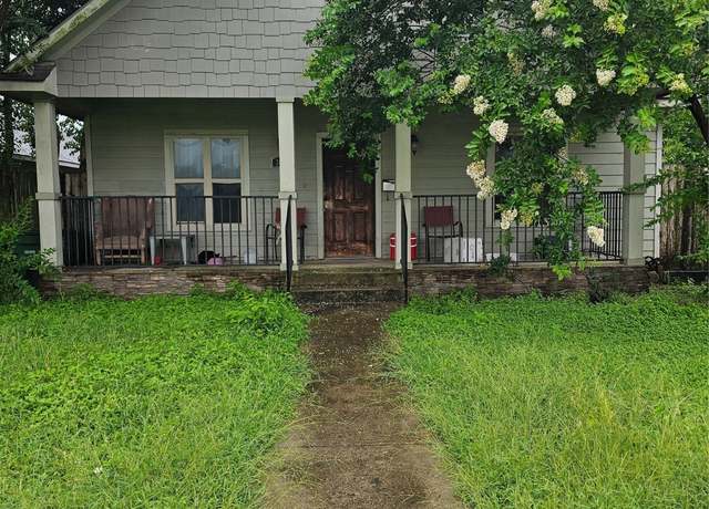 Property at 3022 Mcilhenny St, Houston, TX 77004, 3 beds, 2 baths