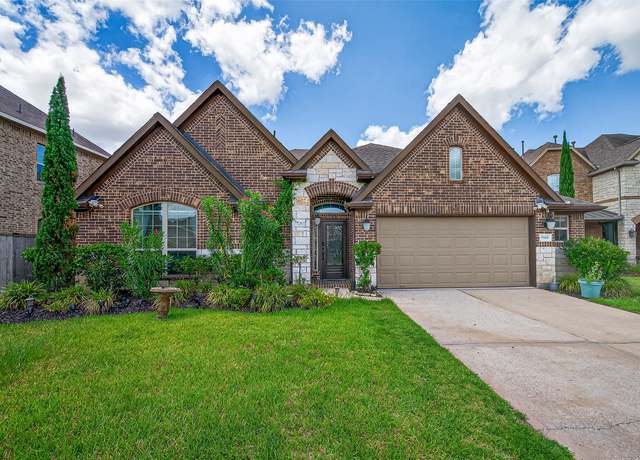 Property at 7515 Montecrest Park Ct, Spring, TX 77379, 4 beds, 3.5 baths