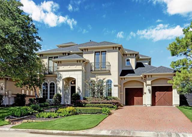 Property at 11726 Montmarte Blvd, Houston, TX 77082, 4 beds, 4.5 baths