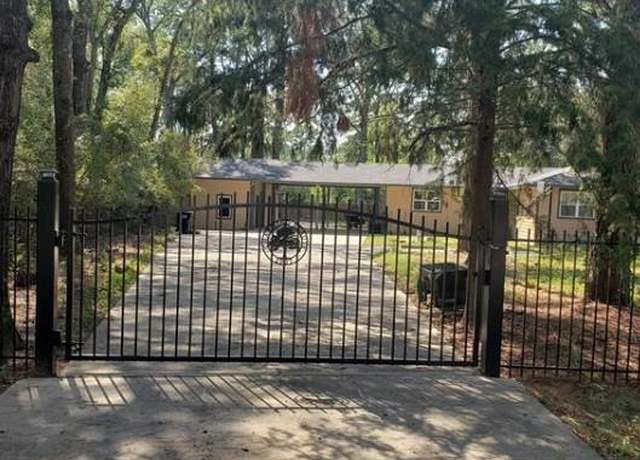 Property at 15360 Lilly Dr, Conroe, TX 77384, 4 beds, 2 baths