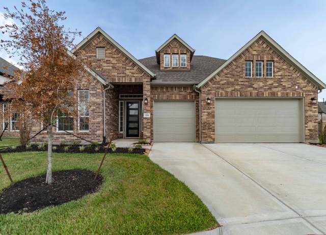 Property at 709 Western Holly, League City, TX 77573, 4 beds, 3 baths
