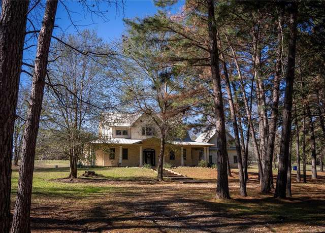 Property at 235 Fm 3313, Crockett, TX 75835, 3 beds, 2.5 baths