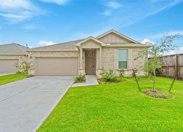 Property at 3111 Freiberger Ln, Alvin, TX 77511, 3 beds, 2 baths