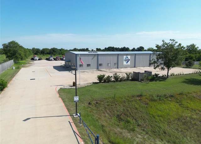 Property at 30210 Waller Spring Creek Rd, Waller, TX 77484