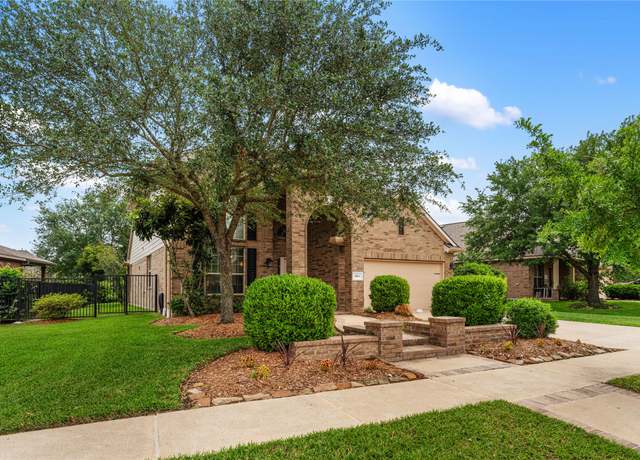 Property at 18823 Cove Mill Ln, Cypress, TX 77433, 4 beds, 2.5 baths