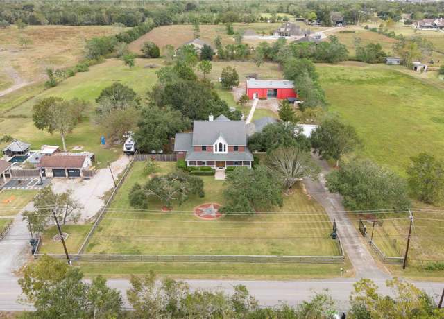 Property at 1290 County Road 145, Alvin, TX 77511, 4 beds, 3.5 baths