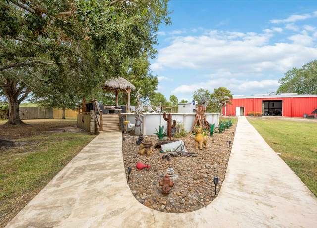 Property at 1290 County Road 145, Alvin, TX 77511, 4 beds, 3.5 baths