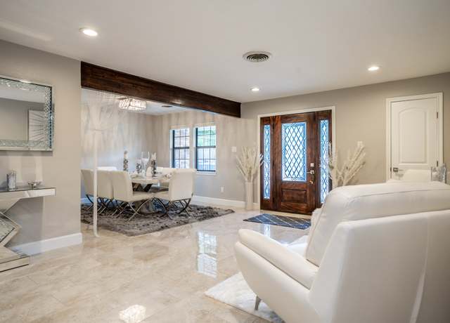Property at 12739 Memorial Dr, Houston, TX 77024, 3 beds, 2 baths