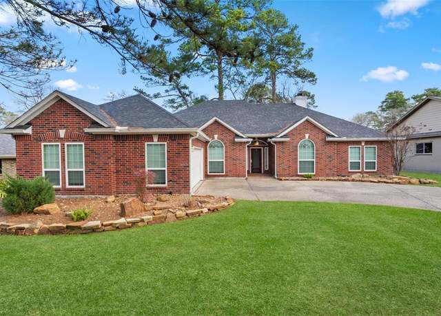Property at 3146 Lake Island Dr, Montgomery, TX 77356, 3 beds, 2.5 baths