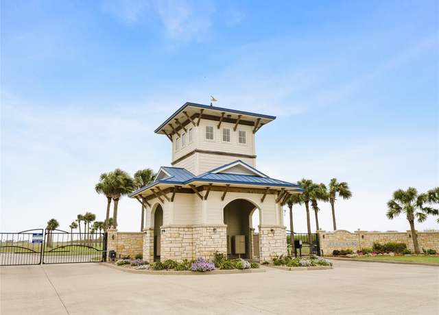 Property at 2968 Palacios Bay Dr, Palacios, TX 77465