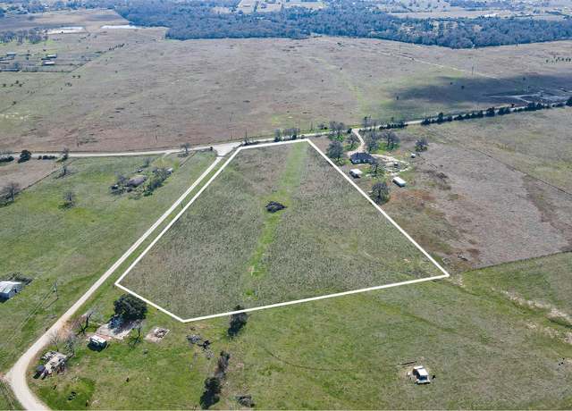 Property at 5199 Wilcox Ln, Bryan, TX 77808