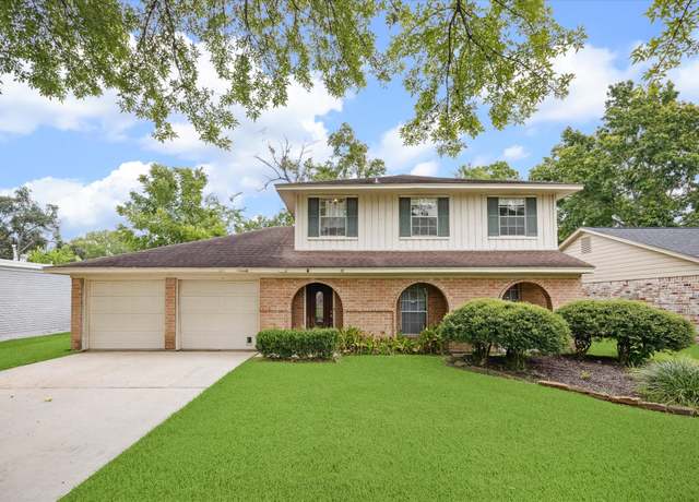 Property at 12710 Westleigh Dr, Houston, TX 77077, 4 beds, 2 baths