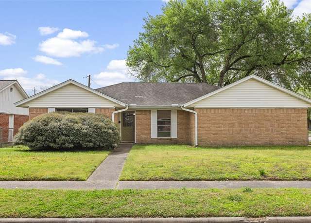 Property at 1101 E Rutgers Ln, Deer Park, TX 77536, 3 beds, 1.5 baths