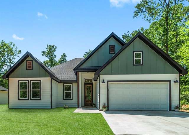 Property at 244 Fawn Dr, Livingston, TX 77351, 3 beds, 2.5 baths