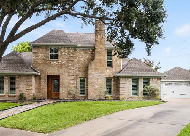 Property at 7403 Las Brisas Dr, Houston, TX 77083, 4 beds, 2.5 baths