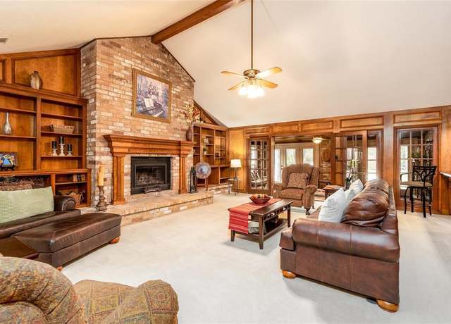 Property at 18926 Wildrose Ln, Tomball, TX 77377, 5 beds, 4 baths