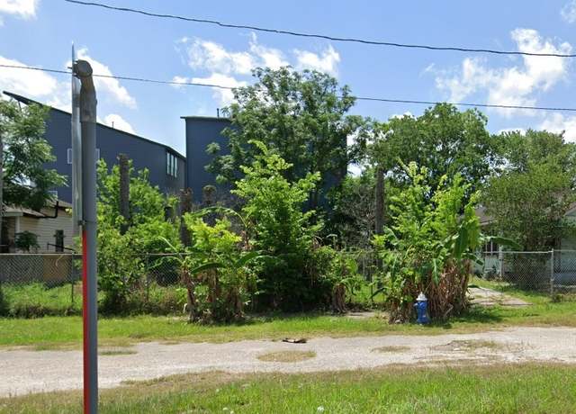 Property at 3308 Nance St, Houston, TX 77020