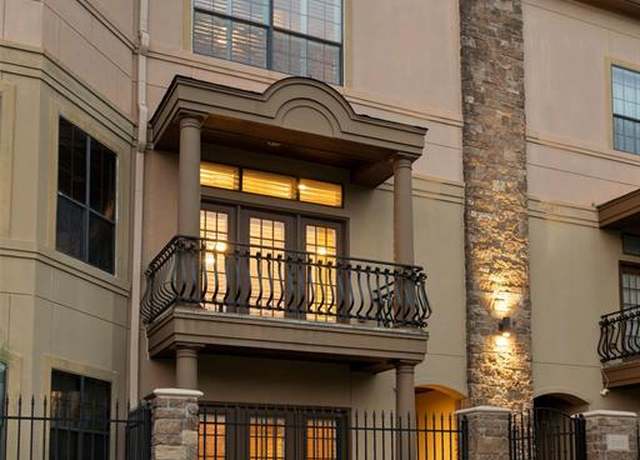 Property at 2403 Commonwealth St, Houston, TX 77006, 3 beds, 4 baths