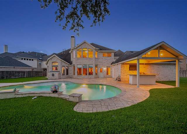 Property at 7207 Alder Springs Ct, Katy, TX 77494, 5 beds, 4.5 baths