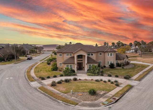 Property at 204 Black Diamond, Portland, TX 78374, 6 beds, 4.5 baths
