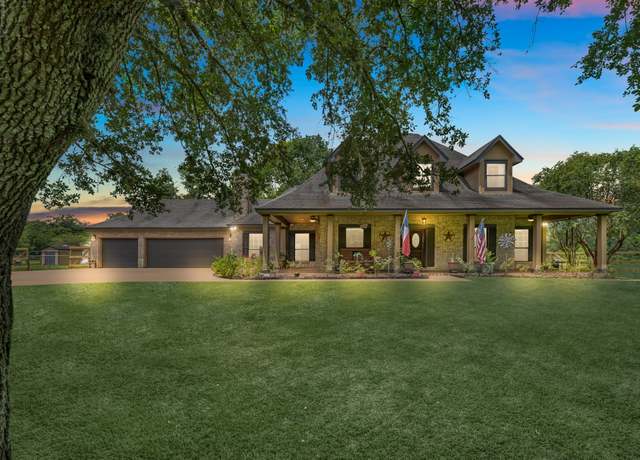 Property at 17126 County Road 39, Rosharon, TX 77583, 3 beds, 2.5 baths