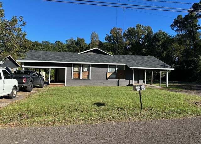 Property at 1410 S 12th St, Longview, TX 75602, 2 baths