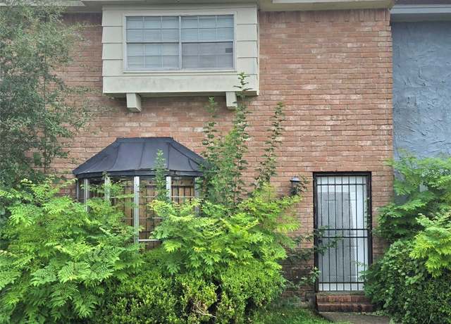 Property at 7063 Chasewood Dr, Houston, TX 77489, 3 beds, 3 baths
