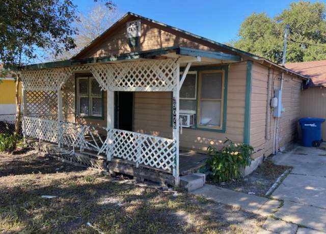Property at 9078 Scapular St, Corpus Christi, TX 78406, 3 beds, 1 bath