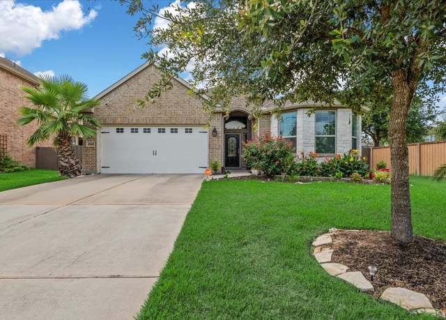 Property at 19611 Slate Hills Ln, Spring, TX 77388, 3 beds, 2 baths