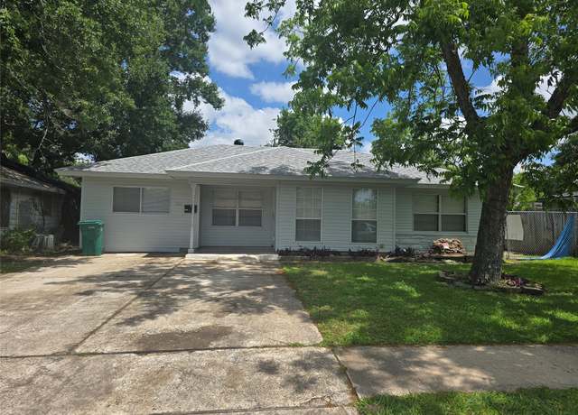 Property at 809 Laverne Ave, Pasadena, TX 77502, 4 beds, 2 baths
