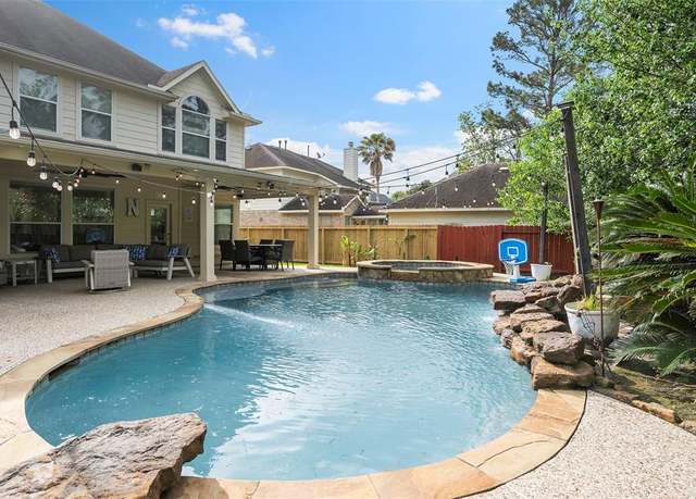 Property at 18511 Red Sails Pass, Humble, TX 77346, 5 beds, 3 baths