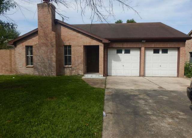 Property at 7222 Northleaf Dr, Houston, TX 77086, 4 beds, 2 baths