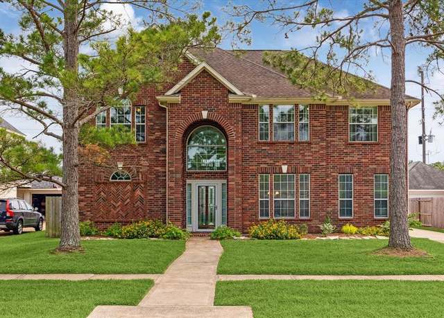 Property at 3010 Brookview Dr, Pearland, TX 77584, 4 beds, 3.5 baths