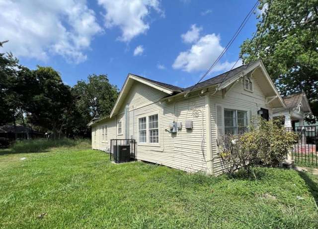 Property at 3109 Anita St, Houston, TX 77004, 3 beds, 1 bath