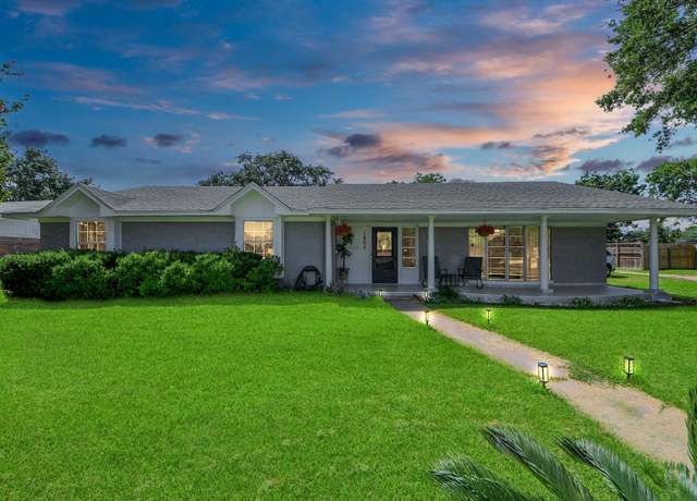 Property at 1903 Britton St, Baytown, TX 77520, 3 beds, 2.5 baths