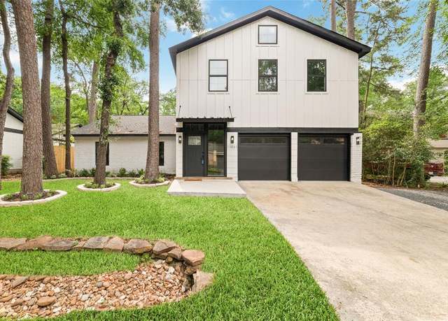 Property at 11931 S Red Cedar Cir, The Woodlands, TX 77380, 5 beds, 3.5 baths