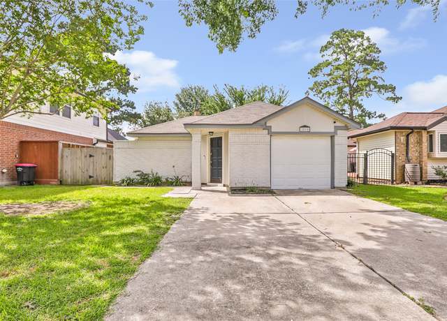 Property at 2810 Spring Dusk Ln, Spring, TX 77373, 2 beds, 1 bath