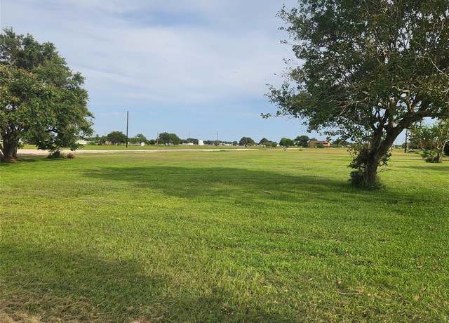 Property at Lot 1434, 1435, 1436 Arrowhead Dr, Palacios, TX 77465