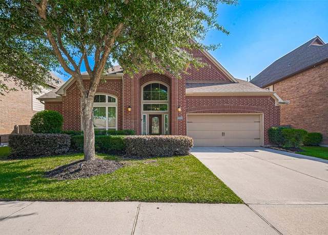Property at 20006 Crested Peak Ln, Cypress, TX 77433, 5 beds, 4.5 baths