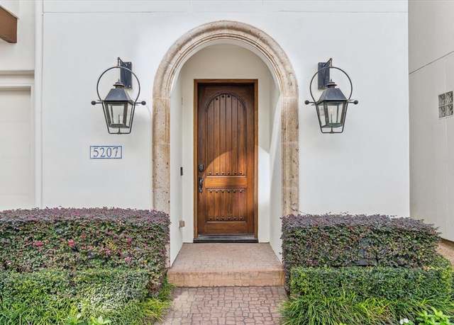 Property at 5207 Calle Montilla Pl, Houston, TX 77007, 4 beds, 3.5 baths