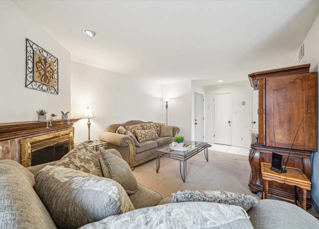 Property at 16111 Aspenglenn Dr #404, Houston, TX 77084, 1 bed, 1 bath